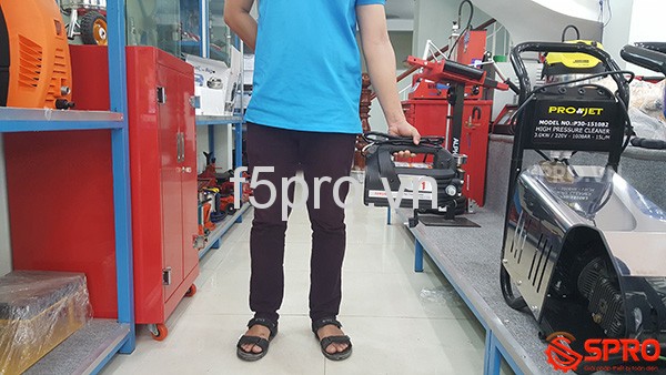 Máy phun xịt rửa xe cao áp Tonyson V1