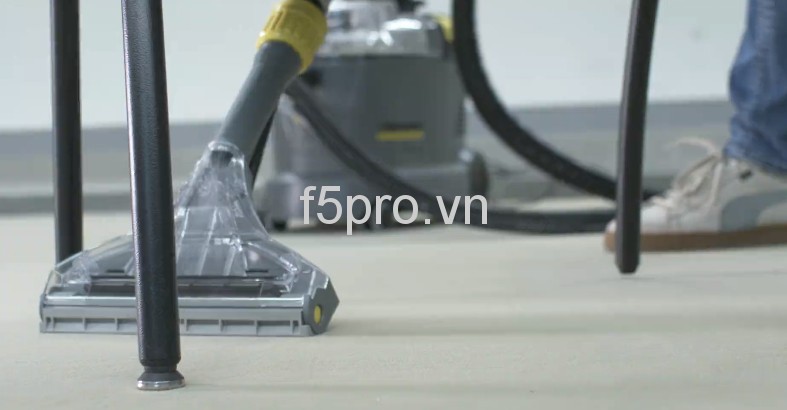 Đuôi cá giặt thảm phun hút Karcher 4.130-008