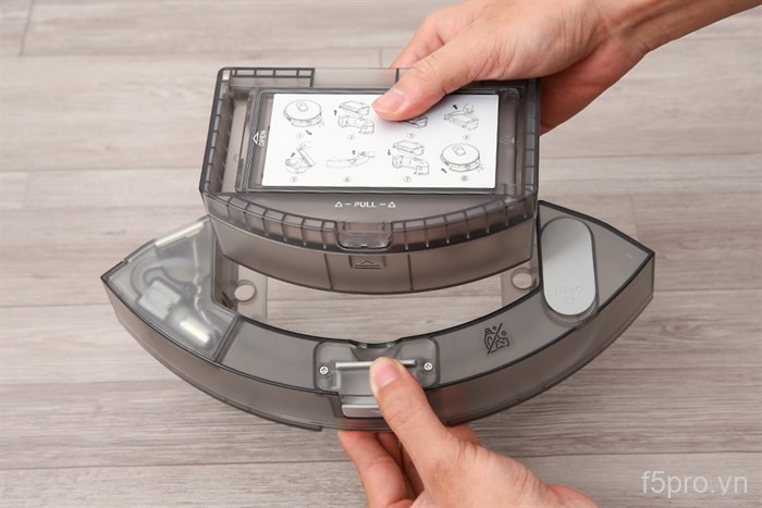 Robot hút bụi lau nhà Hitachi RV-X20M 